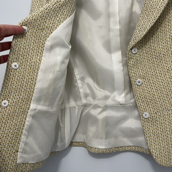 Tahari Authur S. Levine blazer - Picture 4 of 11